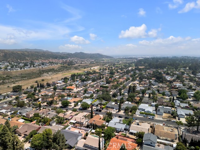 Detail Gallery Image 24 of 26 For 13678 Marchant Ave, Sylmar,  CA 91342 - 3 Beds | 2 Baths