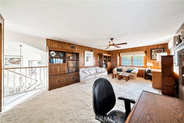 Detail Gallery Image 22 of 34 For 5504 E Crest De Ville Ave, Orange,  CA 92867 - 3 Beds | 2/1 Baths