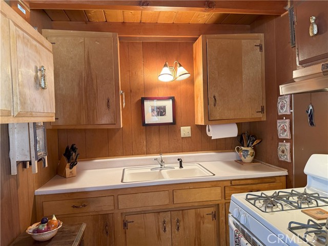Detail Gallery Image 19 of 25 For 936 Pinon Ln, Big Bear City,  CA 92314 - 1 Beds | 1 Baths