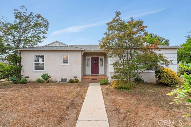 9933 Norwich Avenue, Mission Hills (San Fernando) CA: https://media.crmls.org/medias/dec1ffac-4406-40fe-b0e0-ea64a1632ee4.jpg