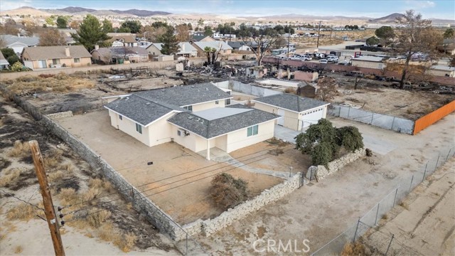 Detail Gallery Image 3 of 24 For 2231 W 20th St, Rosamond,  CA 93560 - 4 Beds | 2/1 Baths