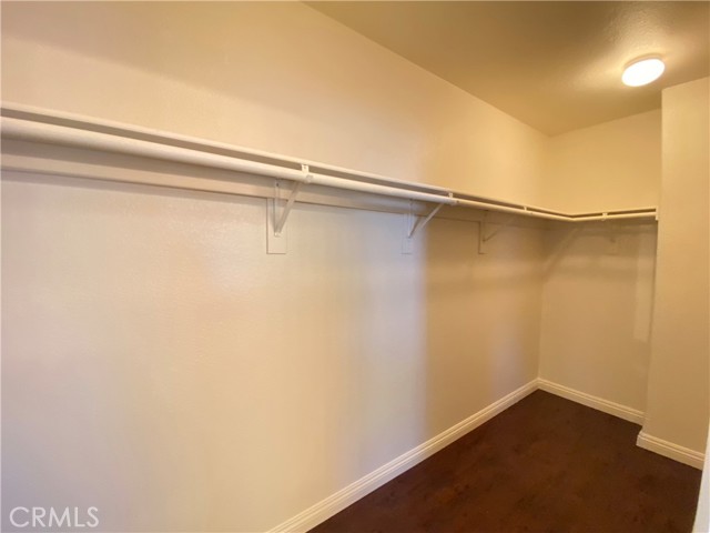 708 Hillview Street, Beaumont CA: https://media.crmls.org/medias/dec5fda5-a3d4-4e0f-9221-4cb35f4475be.jpg