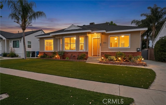 Detail Gallery Image 32 of 32 For 6906 Mclennan Ave, Lake Balboa,  CA 91406 - 3 Beds | 3 Baths