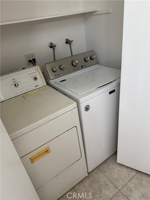 Detail Gallery Image 4 of 27 For 700 E Lake Dr #89,  Orange,  CA 92866 - 2 Beds | 1 Baths