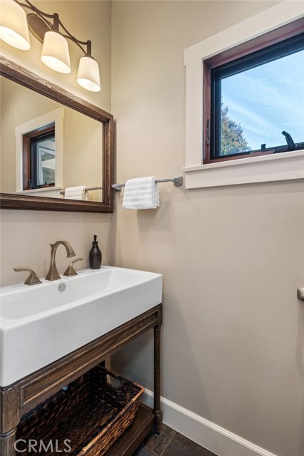 Detail Gallery Image 26 of 54 For 521 24th Pl, Hermosa Beach,  CA 90254 - – Beds | – Baths