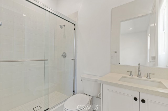 Detail Gallery Image 21 of 41 For 24175 N Camino Cascada, Valencia,  CA 91354 - 5 Beds | 5/1 Baths