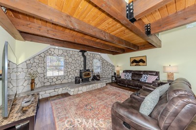 Detail Gallery Image 25 of 75 For 32455 Scandia, Running Springs,  CA 92382 - 3 Beds | 3 Baths