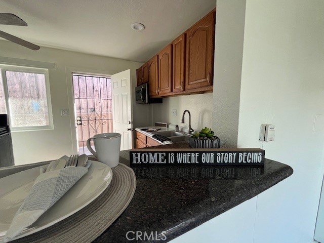 Detail Gallery Image 10 of 23 For 37067 Bankside Dr #B,  Cathedral City,  CA 92234 - 2 Beds | 1 Baths