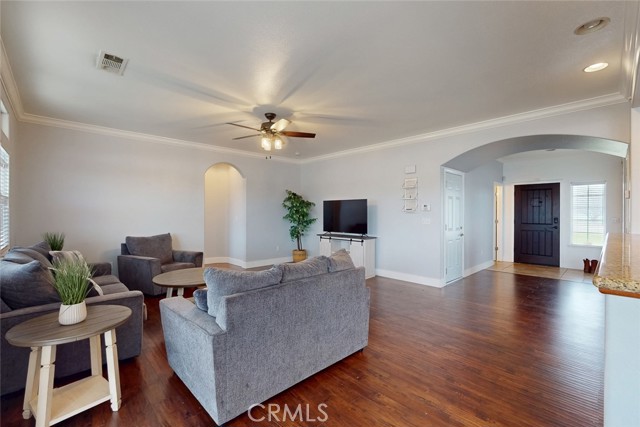 Detail Gallery Image 11 of 47 For 74 Magnesio, Oroville,  CA 95965 - 5 Beds | 3/1 Baths