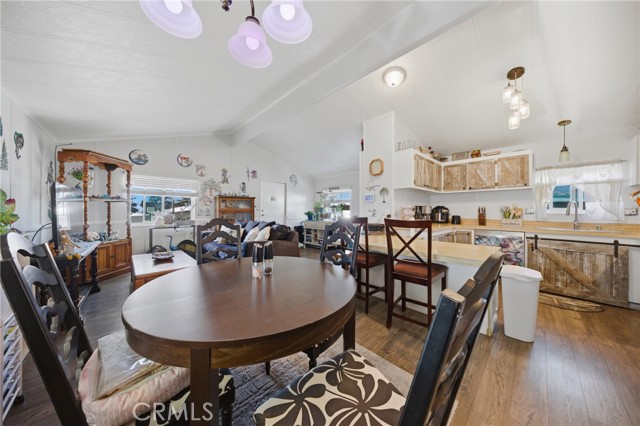 Detail Gallery Image 18 of 31 For 1255 Amethyst #18,  Mentone,  CA 92359 - 2 Beds | 2 Baths