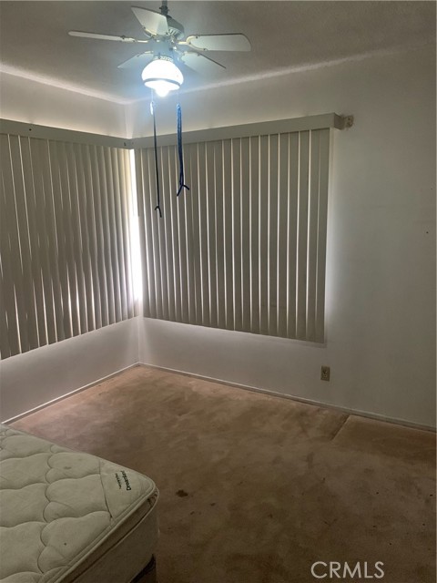 Detail Gallery Image 5 of 6 For 1918 Calafia St, Glendale,  CA 91208 - 3 Beds | 2 Baths