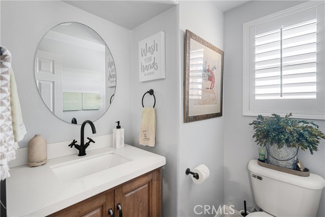 Detail Gallery Image 14 of 42 For 26947 Cape Cod Dr, Valencia,  CA 91355 - 3 Beds | 2/1 Baths