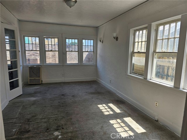 224 N Bixel, Los Angeles CA: https://media.crmls.org/medias/deccfbac-b409-42b1-82d7-28f898c95cd8.jpg