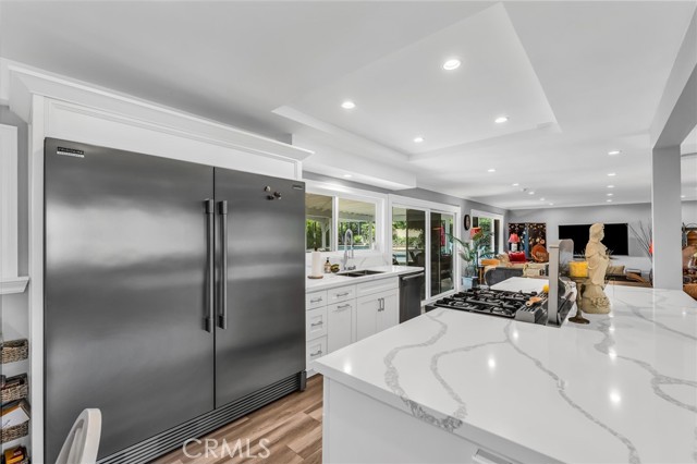 8404 Joan Lane, West Hills CA: https://media.crmls.org/medias/decd9705-de78-4600-be34-2cb7c334831a.jpg