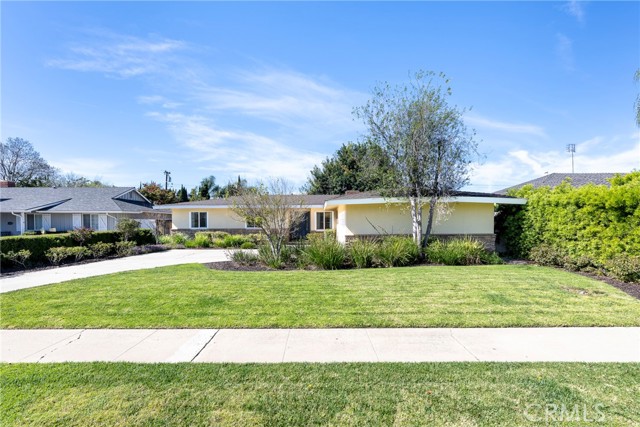 Detail Gallery Image 4 of 48 For 13311 Fairmont, Santa Ana,  CA 92705 - 3 Beds | 2 Baths