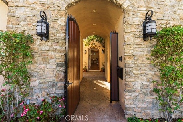 Detail Gallery Image 7 of 74 For 113 S Herrin, Manhattan Beach,  CA 90266 - 5 Beds | 4/1 Baths