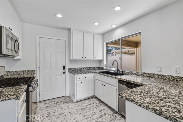 Detail Gallery Image 9 of 40 For 22271 Caminito Arroyo Seco #48,  Laguna Hills,  CA 92653 - 2 Beds | 1/1 Baths