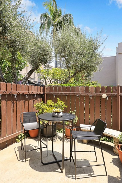 Detail Gallery Image 26 of 43 For 591 Fairview Ave, Arcadia,  CA 91007 - 2 Beds | 2 Baths