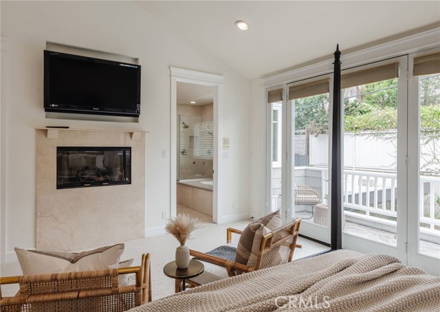 2001 Palm Ave, Manhattan Beach, California 90266, 5 Bedrooms Bedrooms, ,4 BathroomsBathrooms,Single Family Residence,For Sale,Palm Ave,SB24115888