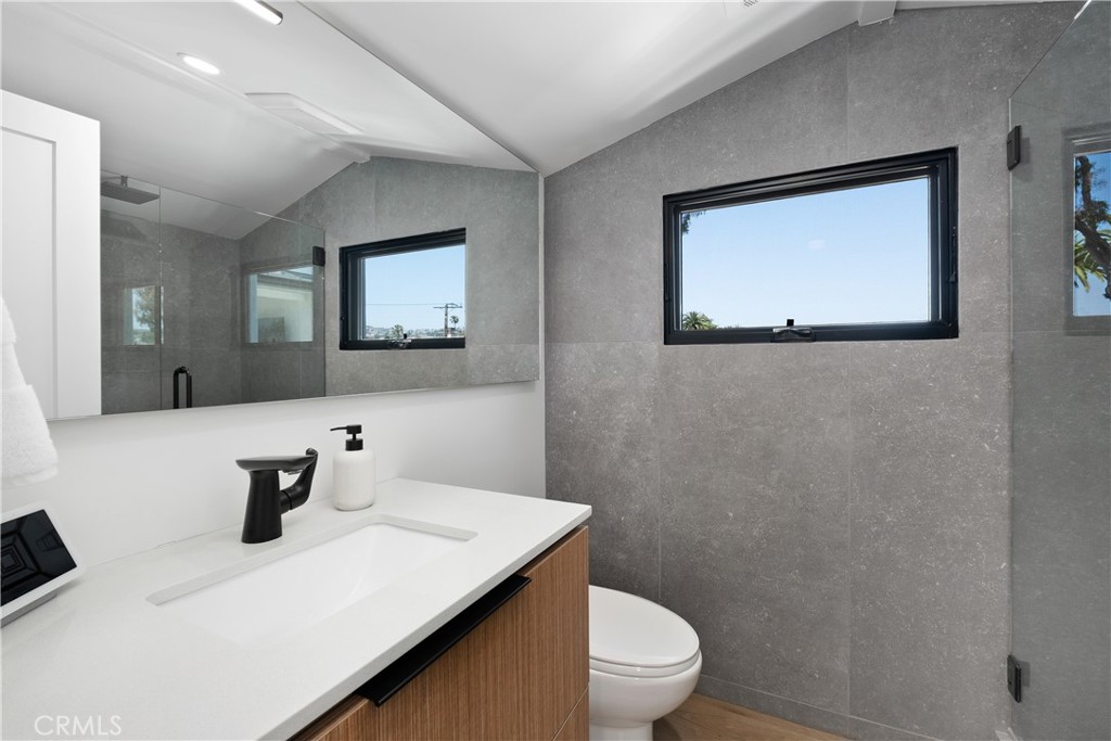 Decfc192 2247 42c5 B919 8c4ab8e9e519