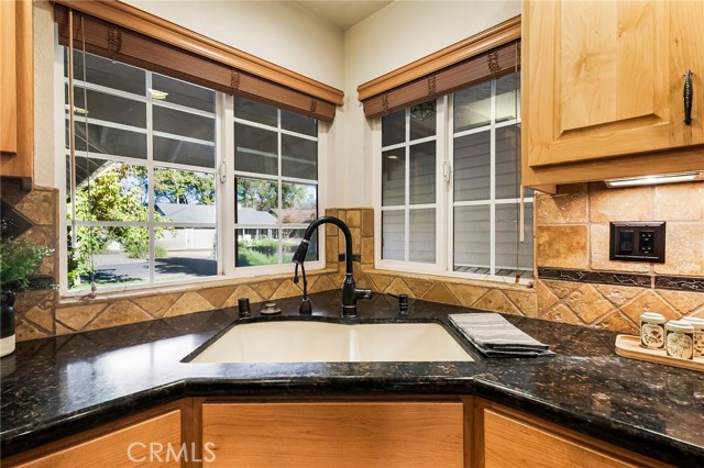 Detail Gallery Image 13 of 66 For 257 Picholine Way, Chico,  CA 95928 - 3 Beds | 2/1 Baths