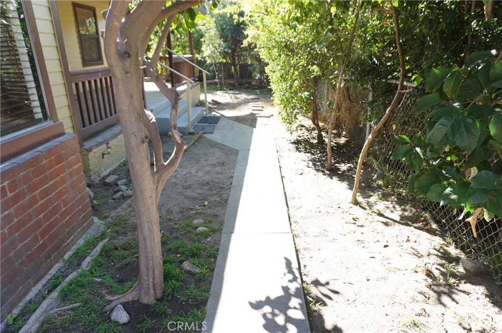 Ded31359 Fd73 4A58 87Cd 6060095Ed783 3948 Pennsylvania Avenue, Glendale, Ca 91214 &Lt;Span Style='BackgroundColor:transparent;Padding:0Px;'&Gt; &Lt;Small&Gt; &Lt;I&Gt; &Lt;/I&Gt; &Lt;/Small&Gt;&Lt;/Span&Gt;