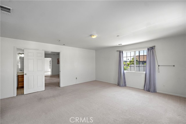 3717 Durfee Ave, El Monte CA: https://media.crmls.org/medias/ded32017-5d3c-45bb-9161-dbc64b3c5816.jpg
