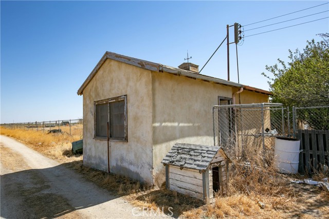 Detail Gallery Image 9 of 28 For 9037 E Avenue, Lancaster,  CA 93535 - 4 Beds | 3 Baths