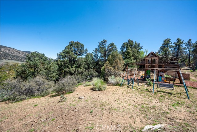 Detail Gallery Image 36 of 57 For 1132 Hut Ct, Frazier Park,  CA 93225 - 3 Beds | 3 Baths