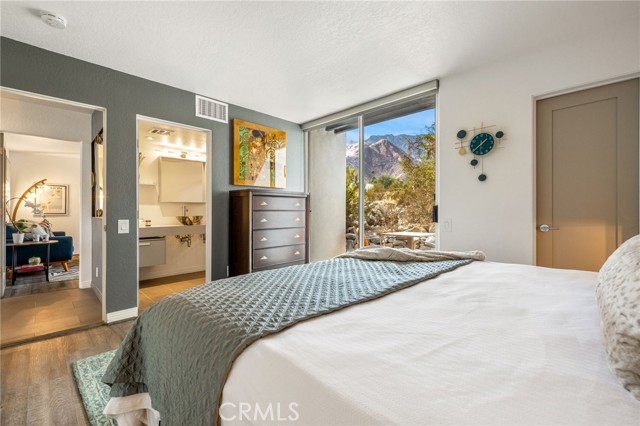 Detail Gallery Image 30 of 66 For 700 W Racquet Club Rd, Palm Springs,  CA 92262 - 4 Beds | 3/1 Baths