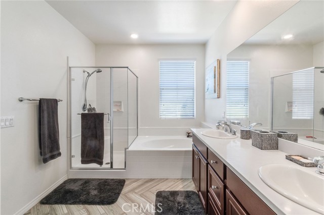 Detail Gallery Image 22 of 34 For 40410 Calle Real, Murrieta,  CA 92563 - 3 Beds | 2/1 Baths