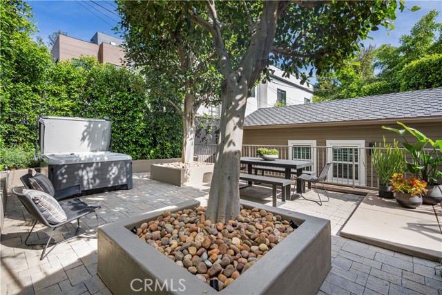 Detail Gallery Image 29 of 35 For 8963 Cynthia, West Hollywood,  CA 90069 - 2 Beds | 2 Baths