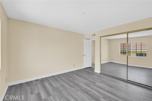 519 Sefton Avenue, Monterey Park CA: https://media.crmls.org/medias/ded4ee72-c829-4f0d-9d40-8a0193bfeb9d.jpg
