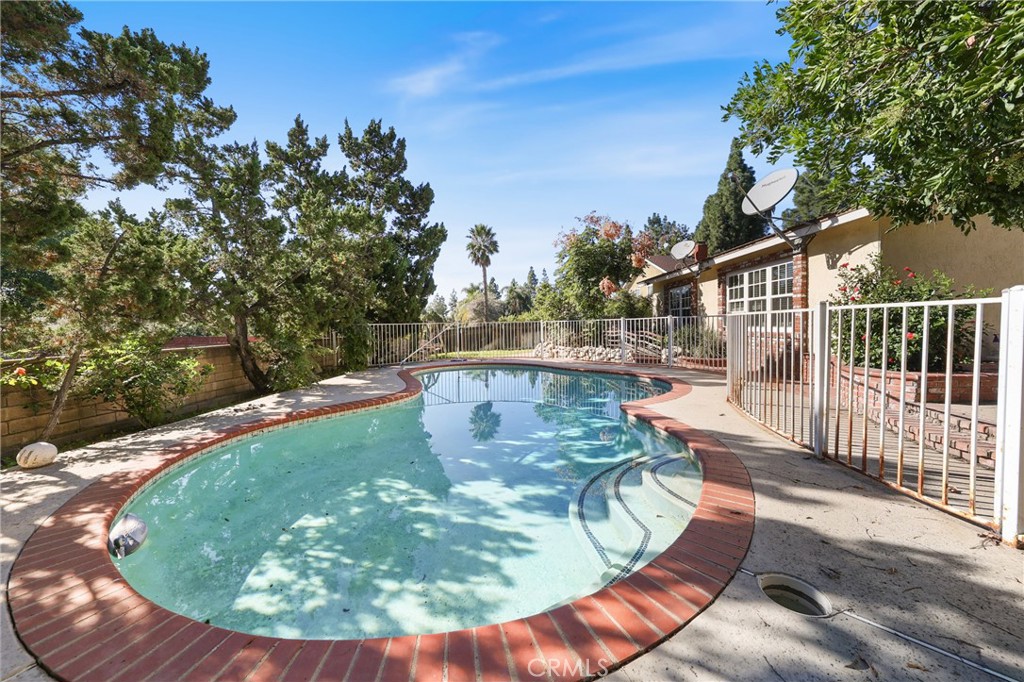 MLS #CV25268800 image #37