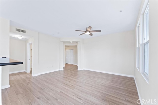 Detail Gallery Image 8 of 53 For 1801 E Katella #3051,  Anaheim,  CA 92805 - 2 Beds | 2 Baths