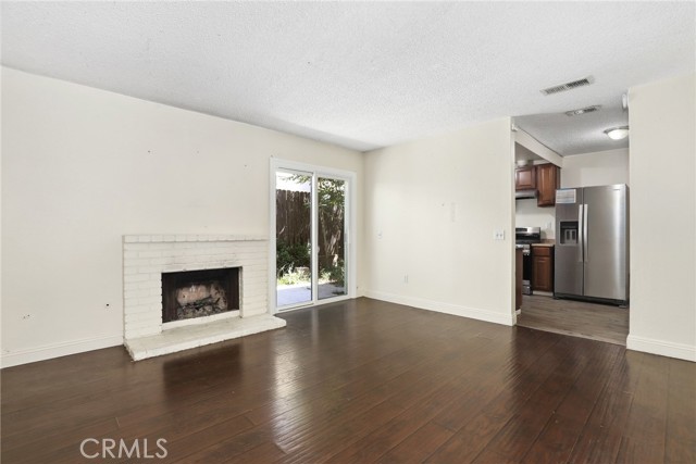 Detail Gallery Image 7 of 32 For 12828 Ramona Bld #54,  Baldwin Park,  CA 91706 - 3 Beds | 2 Baths