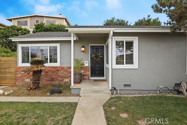 2217 190th Street, Redondo Beach, California 90278, 3 Bedrooms Bedrooms, ,2 BathroomsBathrooms,Residential,Sold,190th,SB22248340