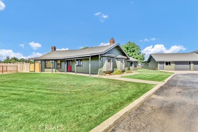 Detail Gallery Image 4 of 55 For 34811 Road 132, Visalia,  CA 93292 - 5 Beds | 3 Baths