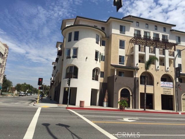 28 N 3rd Street A210 Alhambra, California 2 bedrooms 2 baths newer condo located in the downtown Alhambra, 900 sqft of living area, No pets allowed. Tenant pay for electricity, gas and water. Refrigerator, Washer & dryer included. 2 assigned underground parking space, 2 garage remote controls and 2 controls for security gate and elevator. Walking distance to restaurants, movie theater and bus station