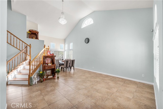 1215 Date Palm Drive, Palmdale CA: https://media.crmls.org/medias/ded93249-561e-451e-b66f-184f54b34cf2.jpg