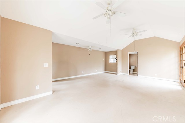 29620 Valle Olvera, Temecula CA: https://media.crmls.org/medias/deda04f6-e078-4a7b-820c-e4923973cad9.jpg
