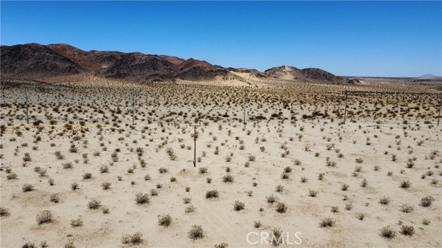 Detail Gallery Image 23 of 28 For 68750 Amboy Rd, Twentynine Palms,  CA 92277 - – Beds | – Baths