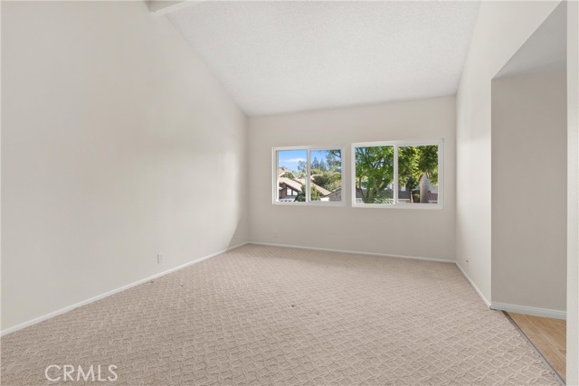 Detail Gallery Image 27 of 37 For 30 Entrada, Irvine,  CA 92620 - 4 Beds | 2/1 Baths
