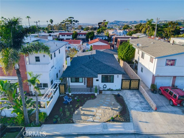Detail Gallery Image 23 of 48 For 115 E Mariposa, San Clemente,  CA 92672 - 4 Beds | 3 Baths