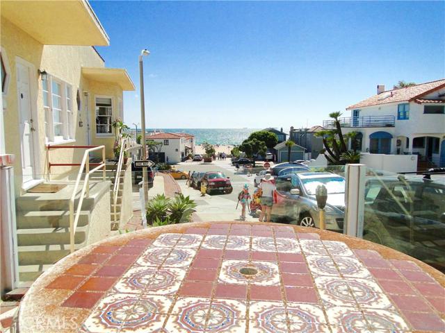 2467 Manhattan Avenue, Hermosa Beach, California 90254, ,Residential Income,Sold,Manhattan,PV16144572