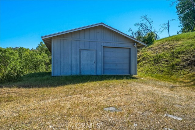 Detail Gallery Image 19 of 51 For 2527 Dessie, Lakeport,  CA 95453 - 4 Beds | 2/1 Baths