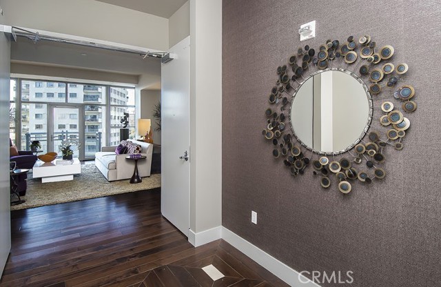 Detail Gallery Image 3 of 18 For 10776 Wilshire Bld #801,  –,  CA 90024 - 2 Beds | 2/1 Baths