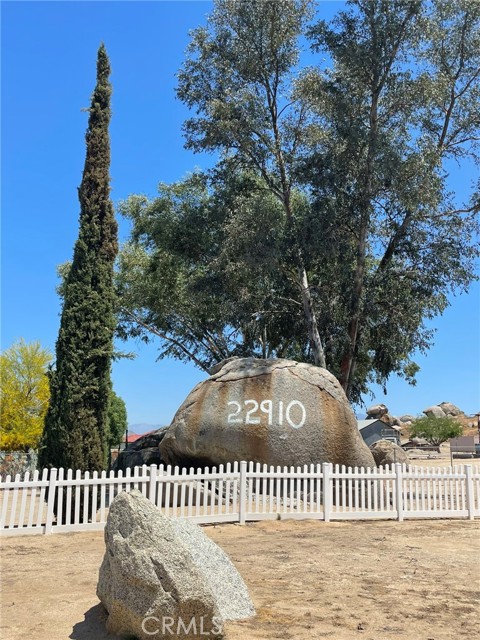 22910 Olivas Avenue, Nuevo CA: https://media.crmls.org/medias/dedf342f-8325-4b9d-80a2-bc0c4978e74f.jpg