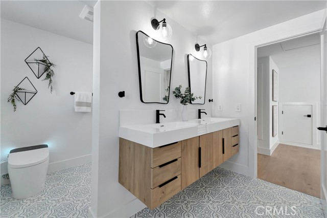 Detail Gallery Image 36 of 49 For 21211 Binghampton Cir, Huntington Beach,  CA 92646 - 4 Beds | 3 Baths