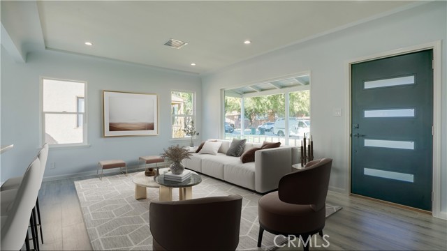 1115 Scott Road photo 5